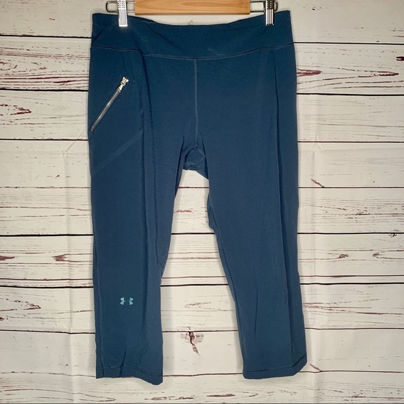 Under Armour Pants - Under Armour | Crop Blue Gray Leggings